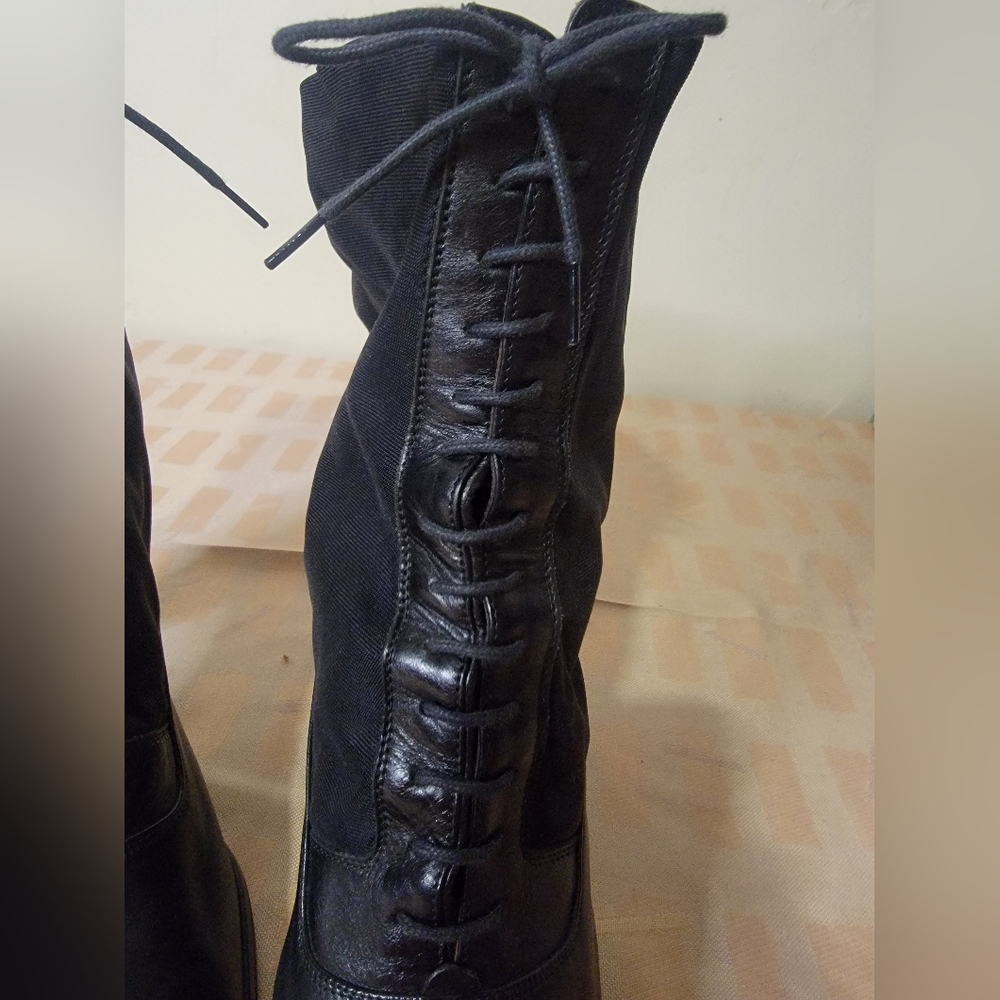 Armando Pollini Vintage Victorian Style Leather lace-up ankle booties - Picture 5 of 8